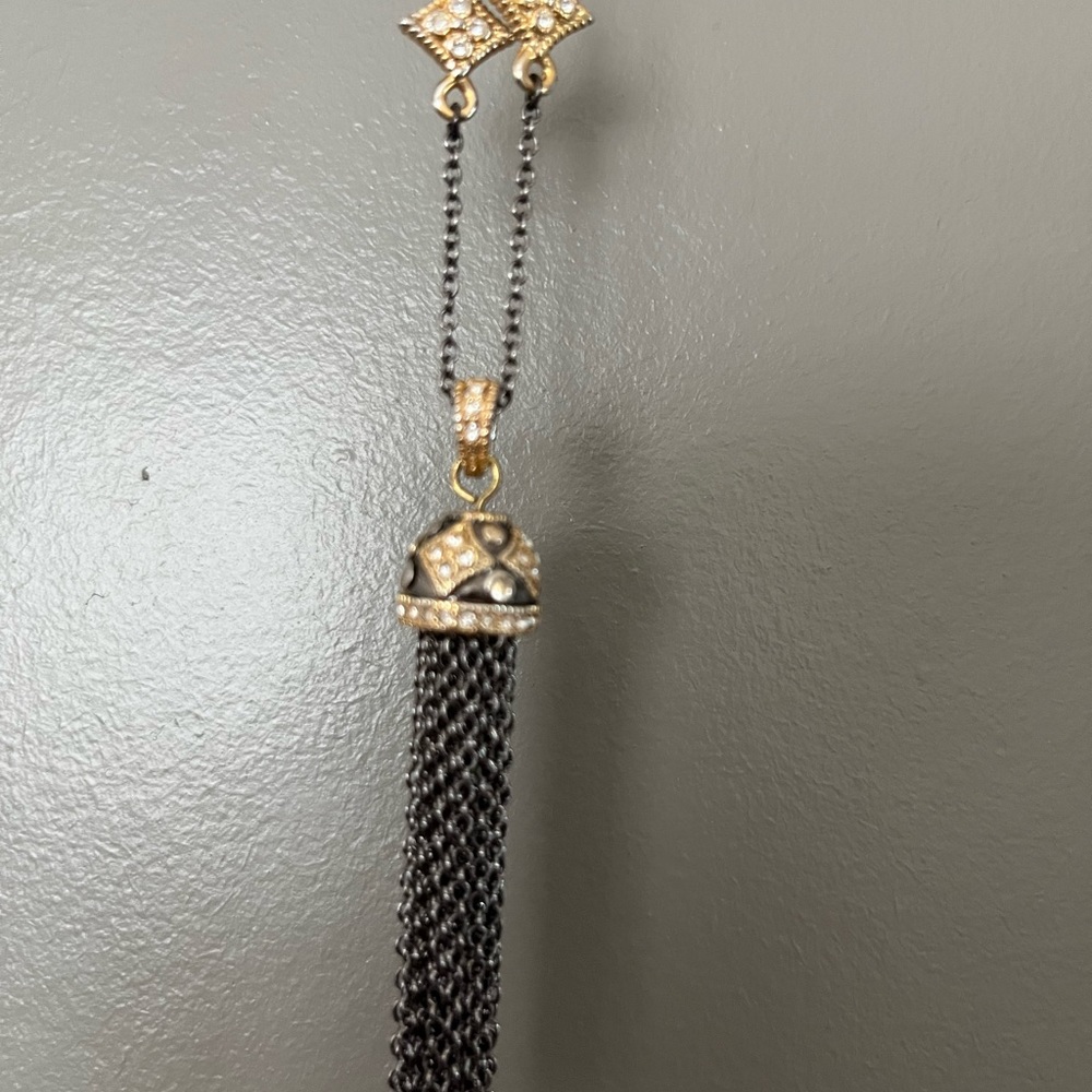 Tassel necklace